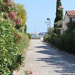 Spacieuse Proche Et Balneo Ga120-023 Villa *